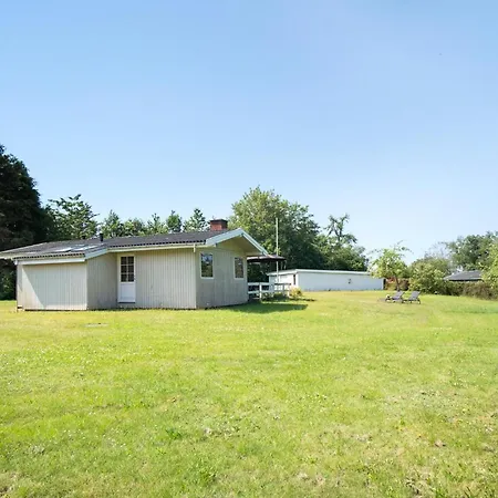 Strandholmen Xi * Millinge