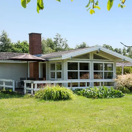펜션 Stunning Home In Millinge With Wifi